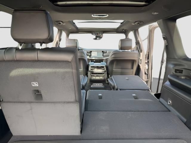 New 2026 Jeep Grand Wagoneer L 4WD w/ Premium Group I image 28
