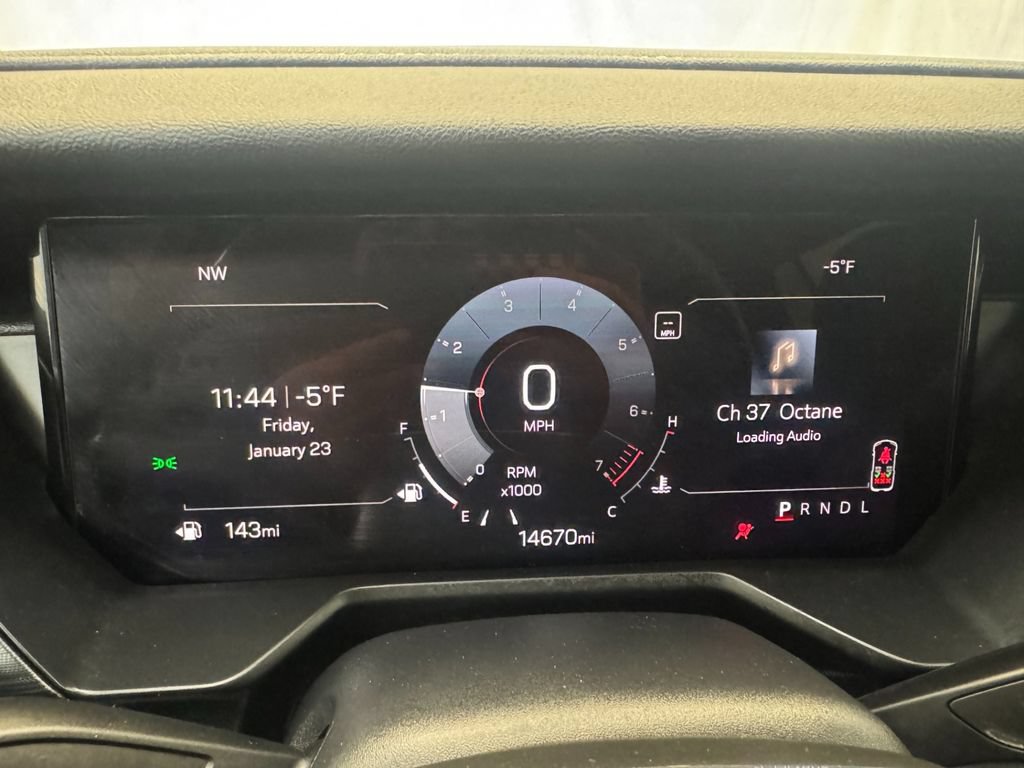 Used 2025 GMC Acadia Elevation FWD image 13