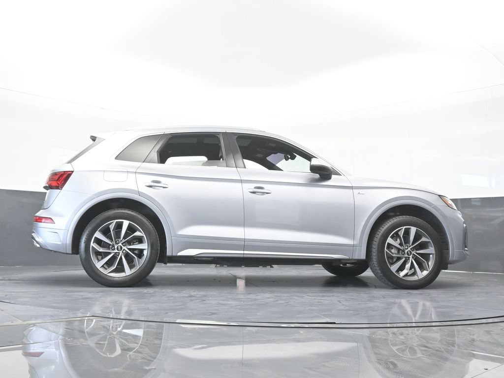 Used 2022 Audi Q5 2.0T Premium Plus w/ Premium Plus Package AWD/4WD image 66