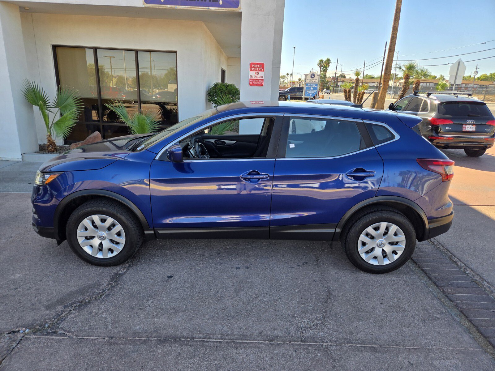 Used 2020 Nissan Rogue Sport S AWD/4WD image 2