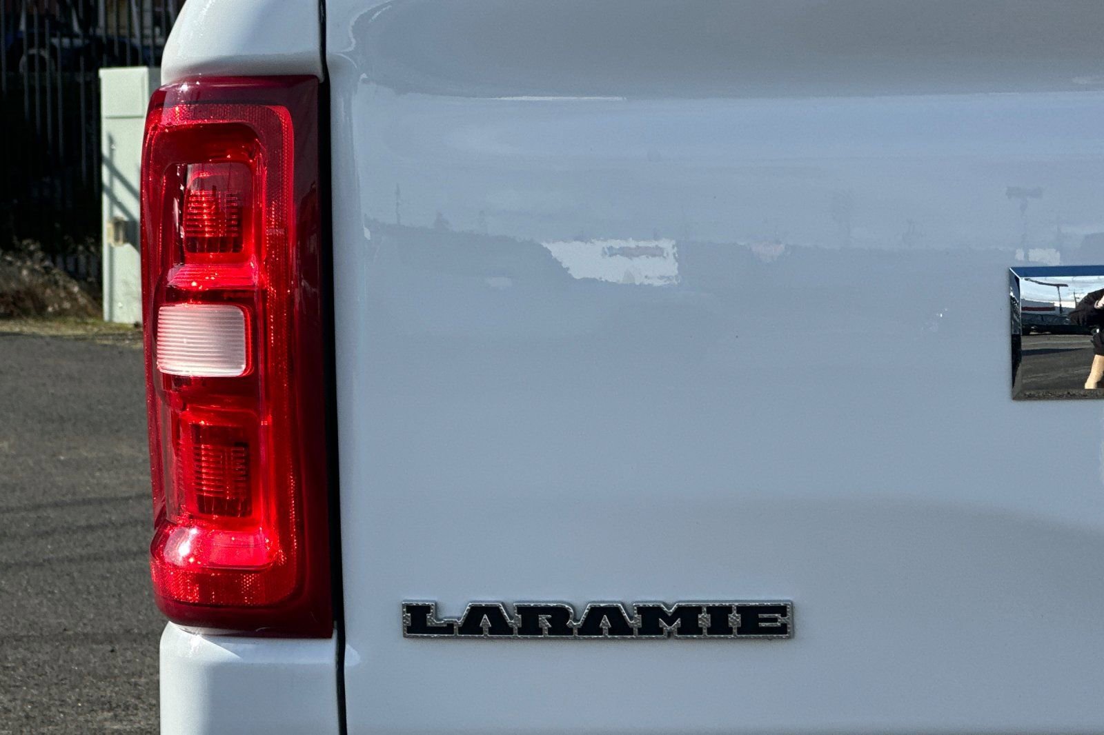 Used 2025 RAM 1500 Laramie AWD/4WD image 48