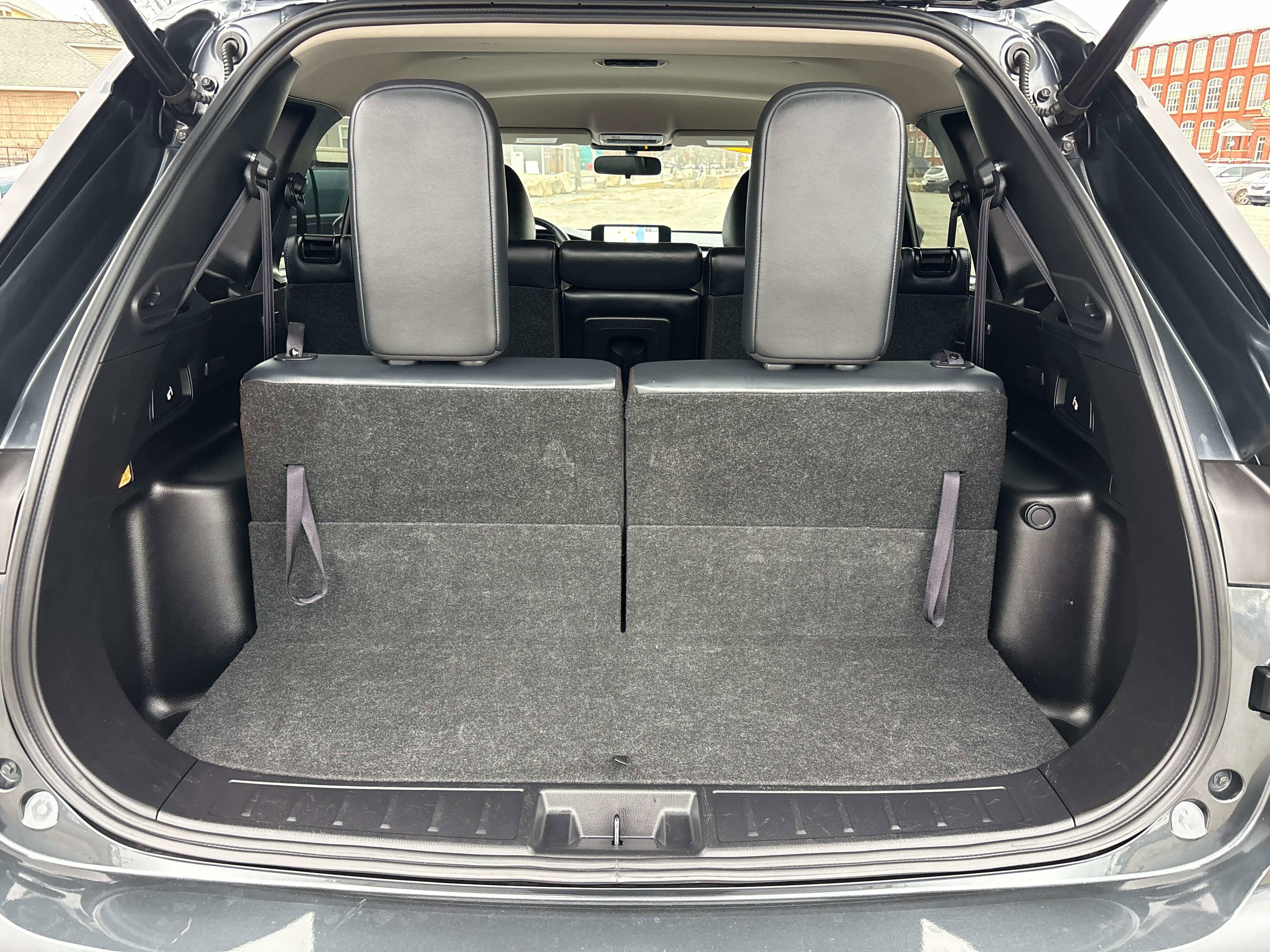 Used 2024 Mitsubishi Outlander SE image 13