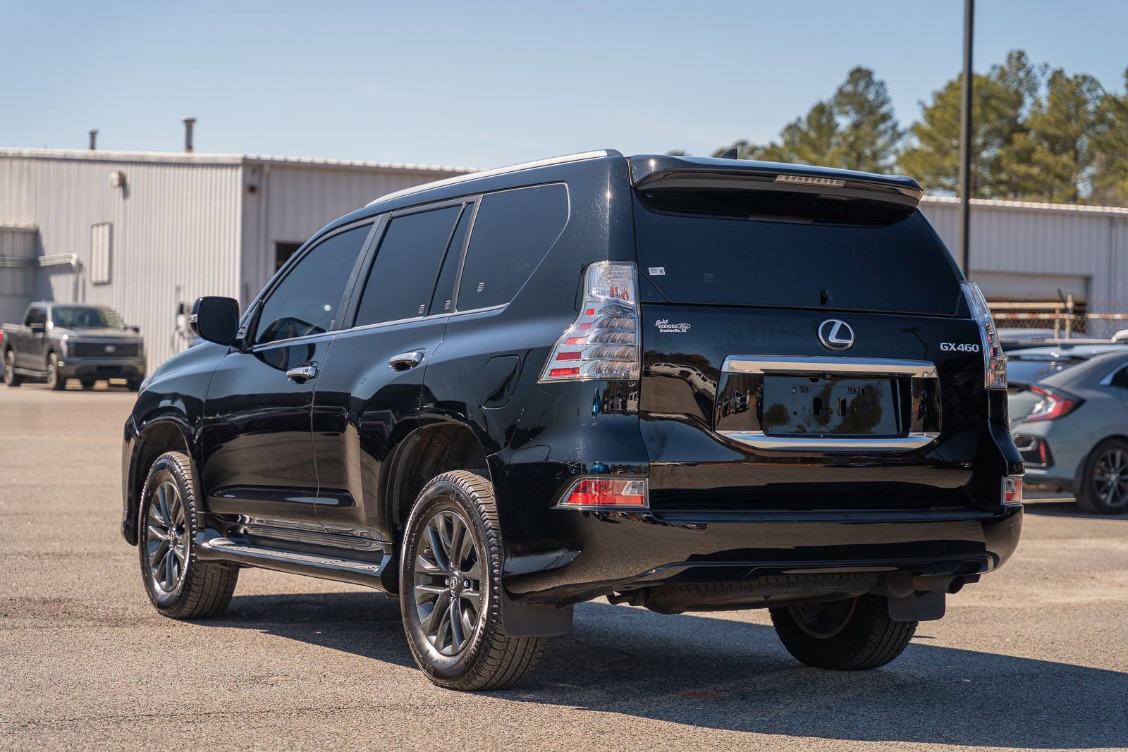 Used 2023 Lexus GX 460 Premium w/ Premium Package image 5