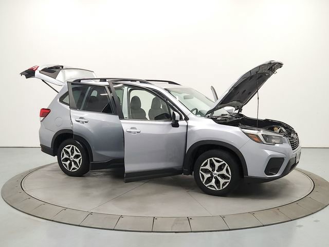 Used 2021 Subaru Forester Premium image 16
