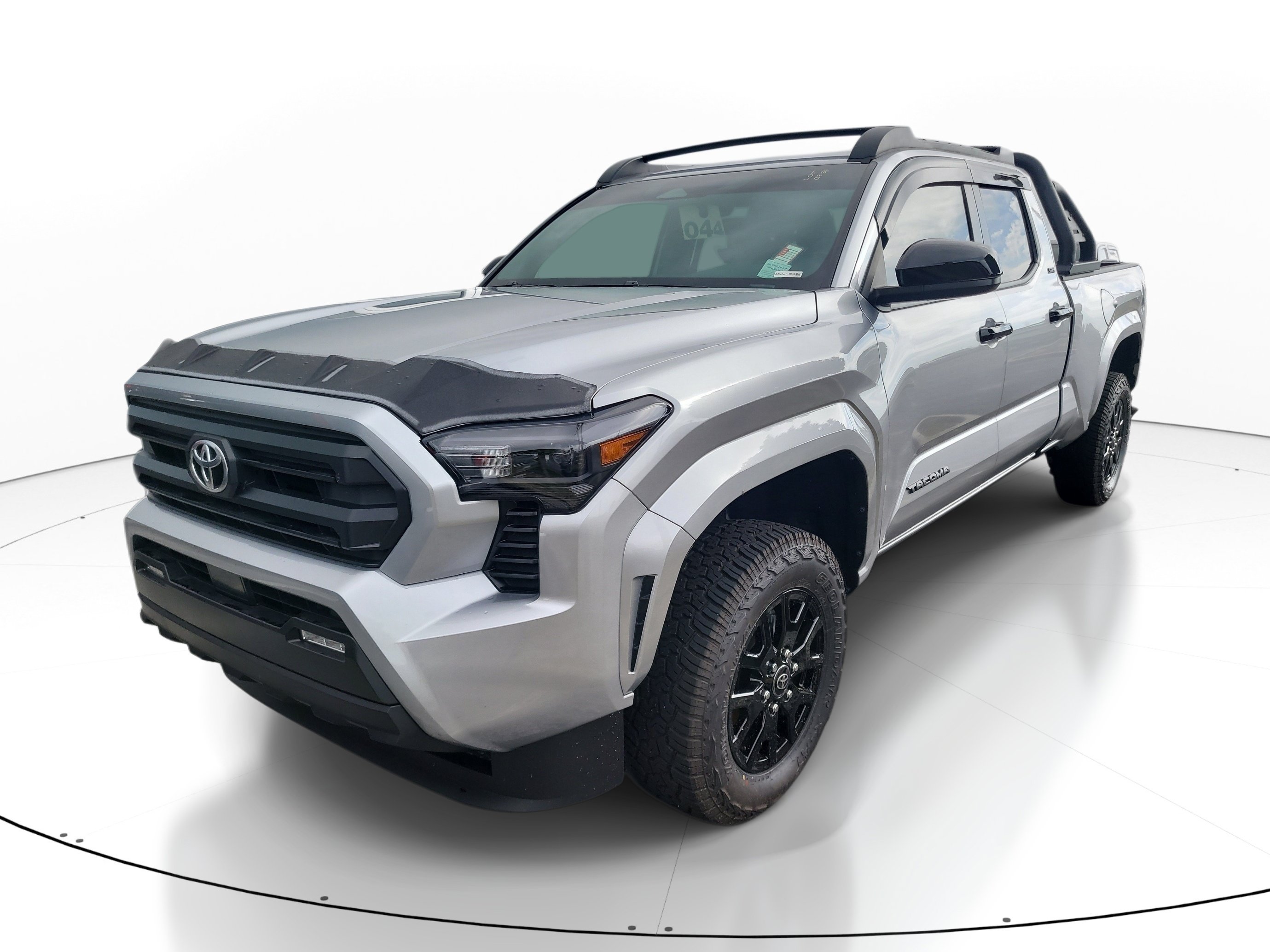 Used 2025 Toyota Tacoma SR5 RWD image 3