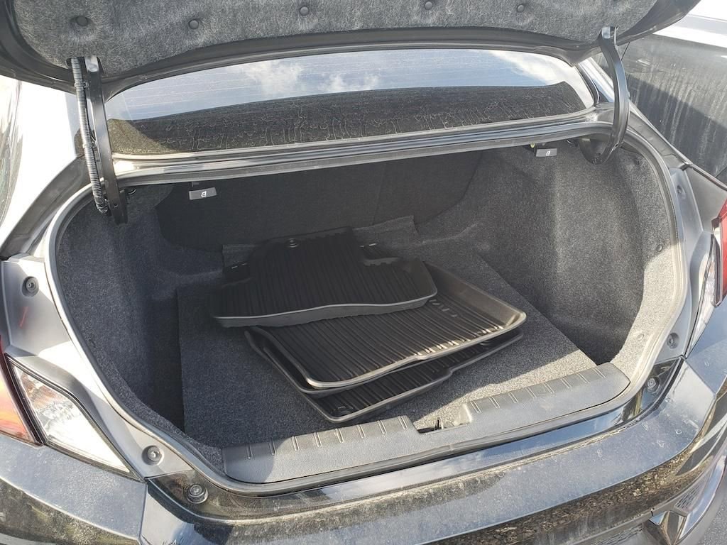 Used 2018 Honda Civic Si image 8