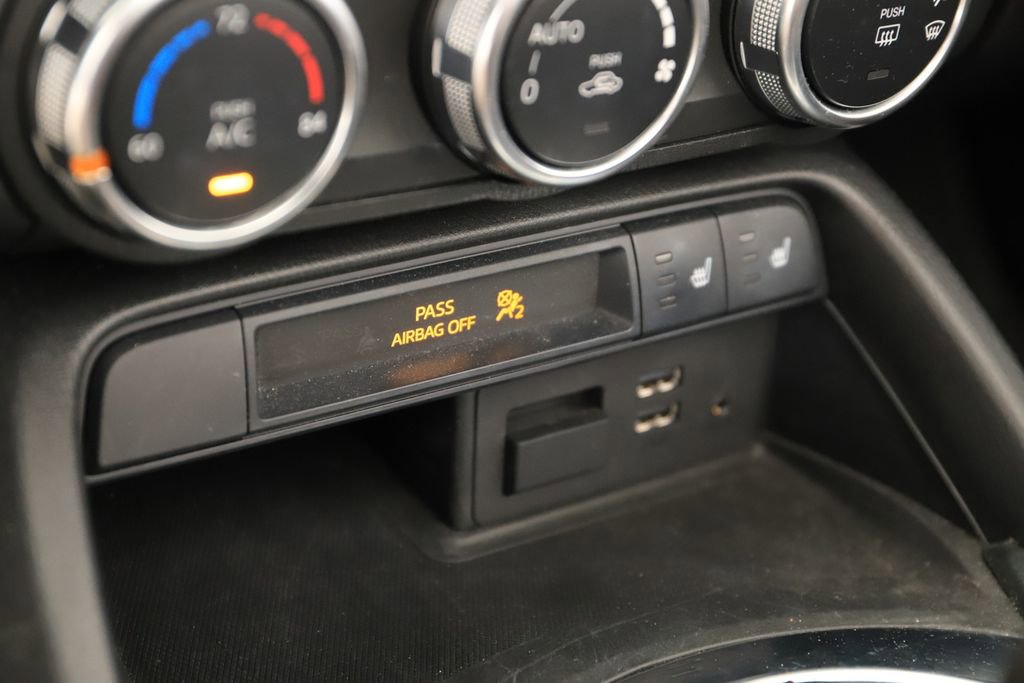 Used 2019 MAZDA MX-5 Miata Grand Touring image 26