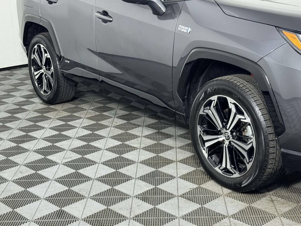 Used 2024 Toyota RAV4 XSE w/ Premium Package AWD/4WD image 12