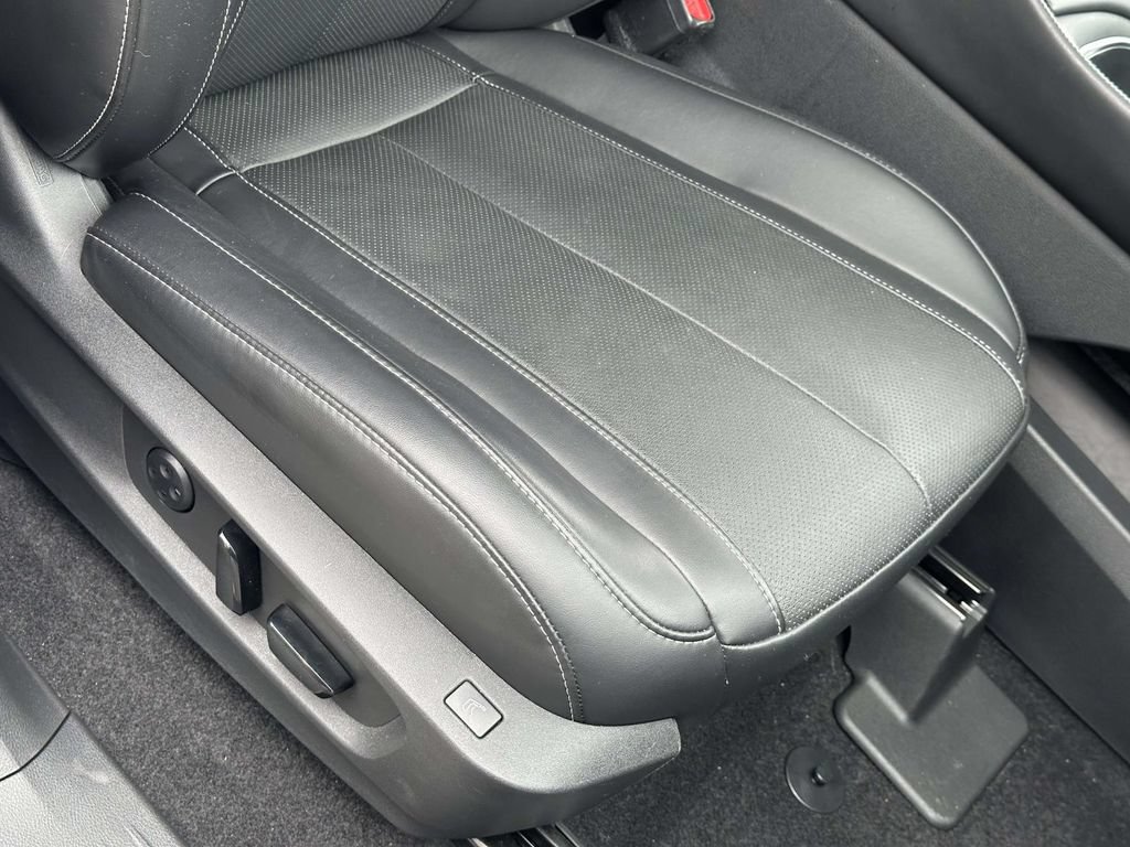 Used 2022 INFINITI QX60 Sensory w/ Vision Package AWD/4WD image 28