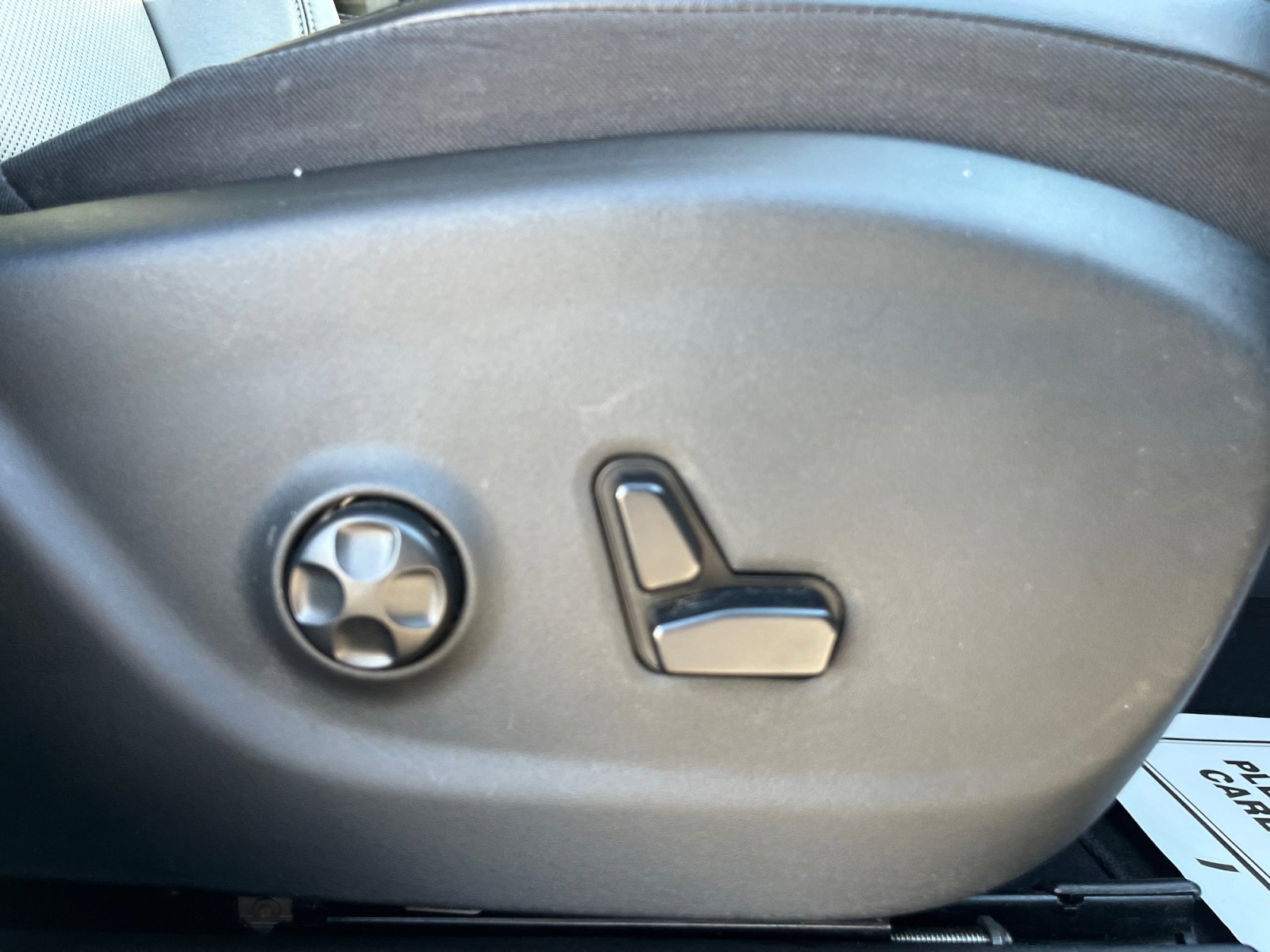 Used 2020 Jeep Cherokee Latitude Lux w/ Quick Order Package 26H Lux image 26