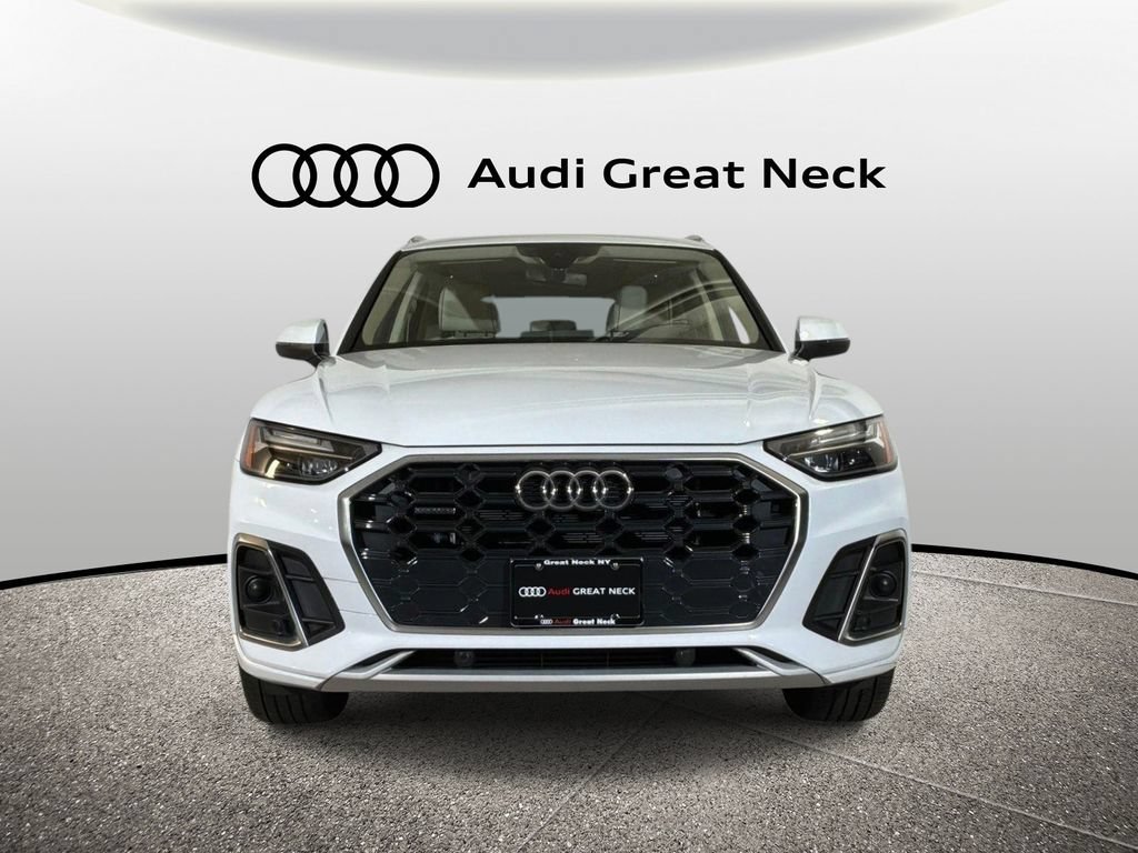 Used 2023 Audi Q5 e Premium w/ Convenience Package AWD/4WD image 23