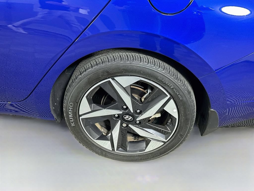 Used 2023 Hyundai Elantra Limited FWD image 36