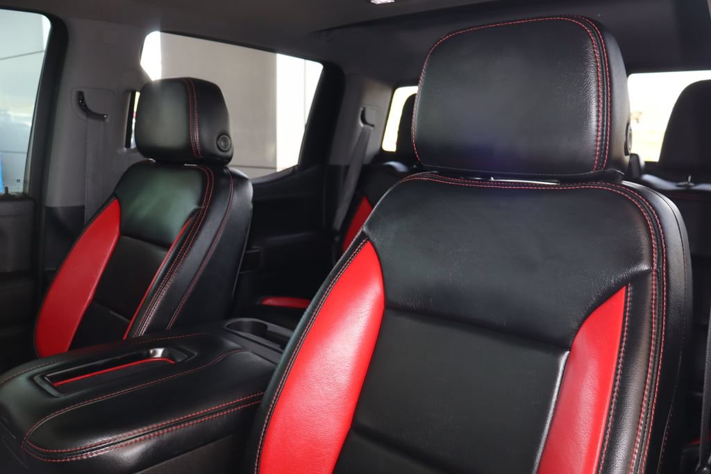 Used 2022 Chevrolet Silverado 1500 RST w/ Redline Edition AWD/4WD image 17