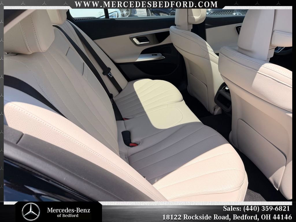 New 2026 Mercedes-Benz E 350 4MATIC Sedan image 28