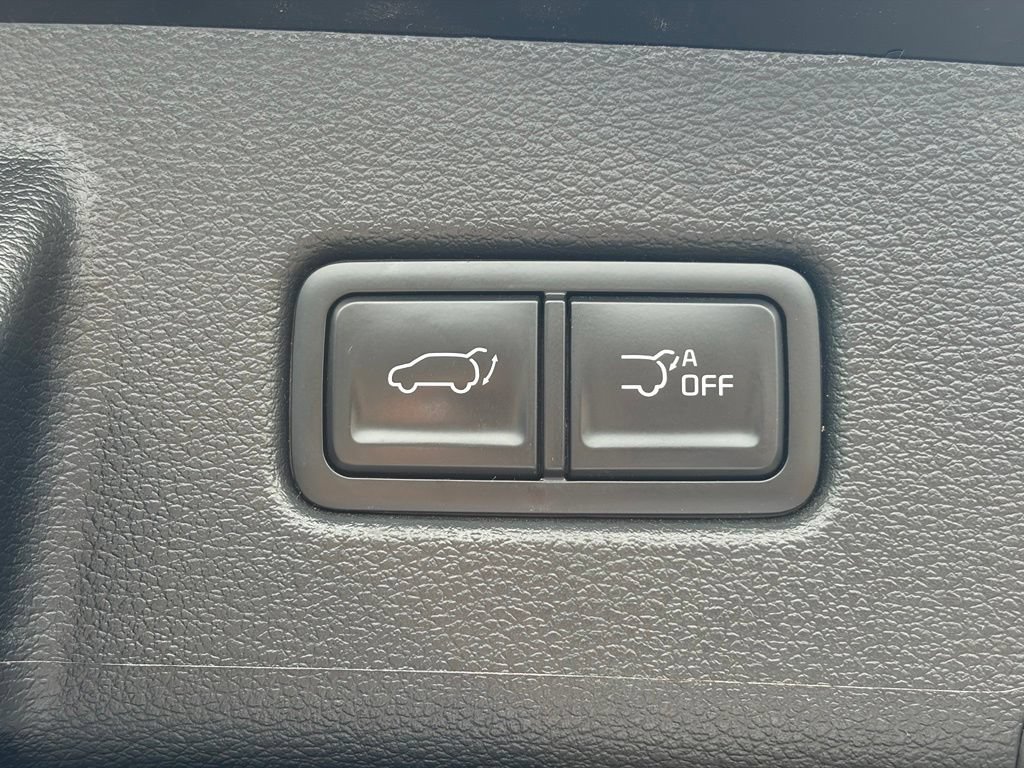 Used 2025 Kia Telluride S AWD/4WD image 14