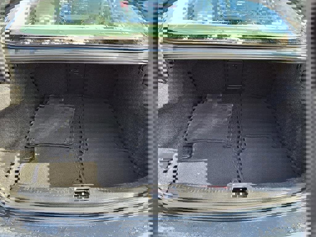 Used 2024 Volvo S60 B5 Plus image 45