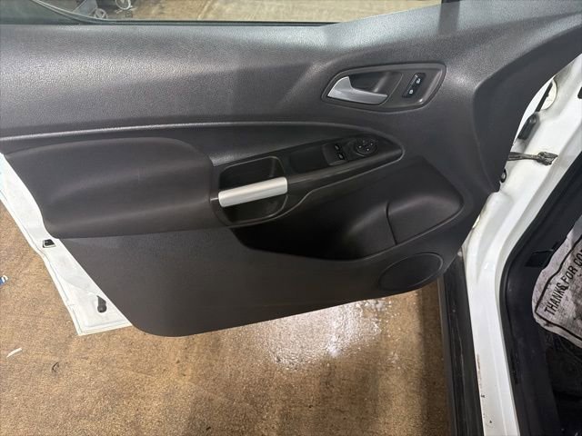 Used 2014 Ford Transit Connect XLT image 11