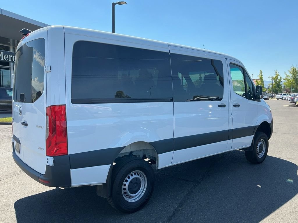 Used 2025 Mercedes-Benz Sprinter 2500 image 7