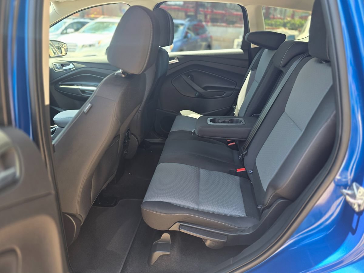 Used 2017 Ford Escape SE FWD image 22