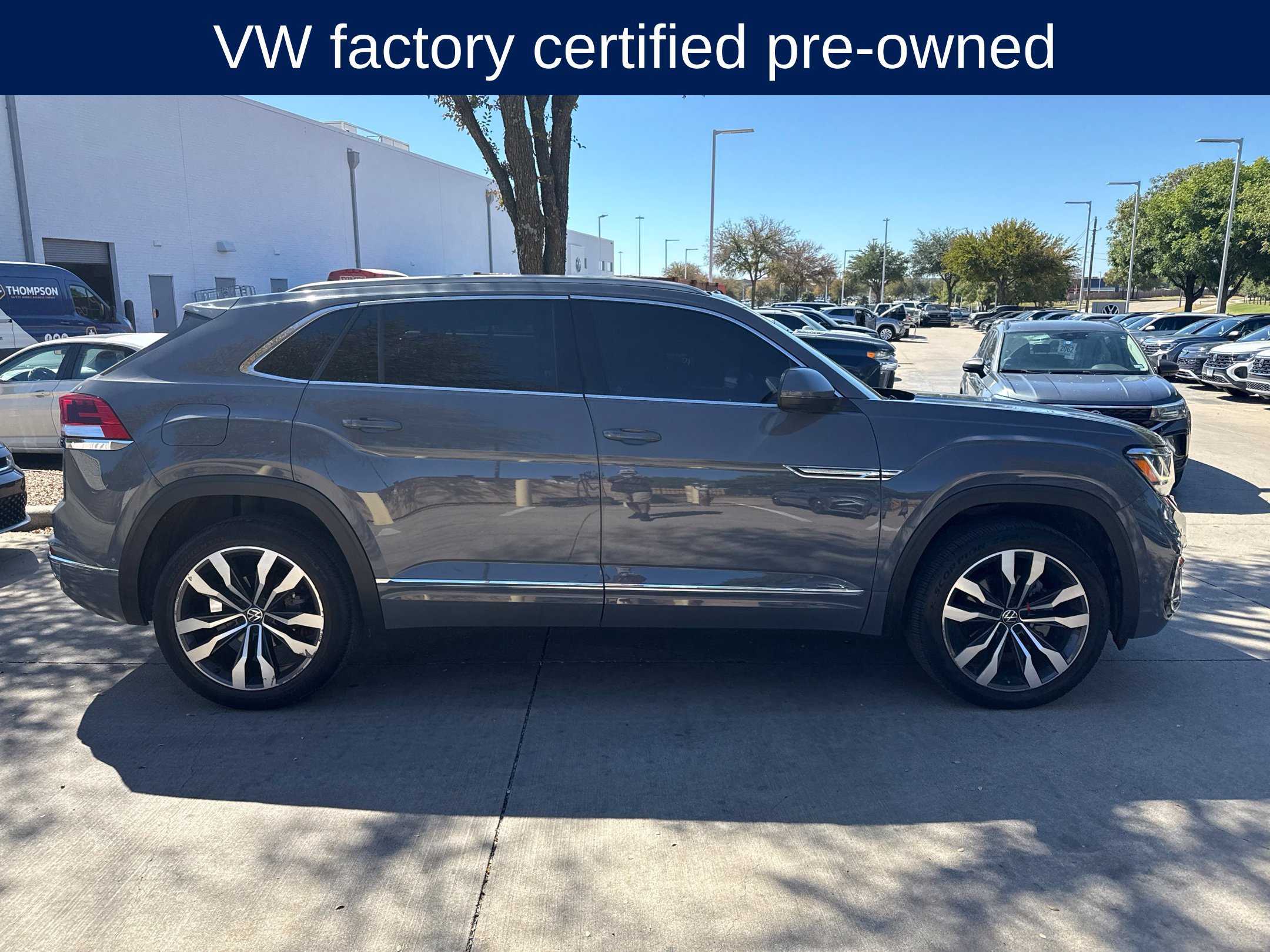 Used 2022 Volkswagen Atlas Cross Sport SEL Premium R-Line AWD/4WD image 2