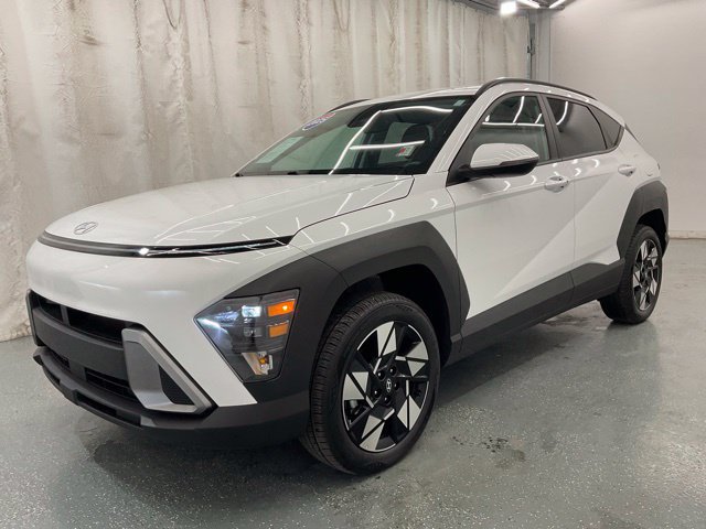 Used 2025 Hyundai Kona SEL AWD/4WD image 4