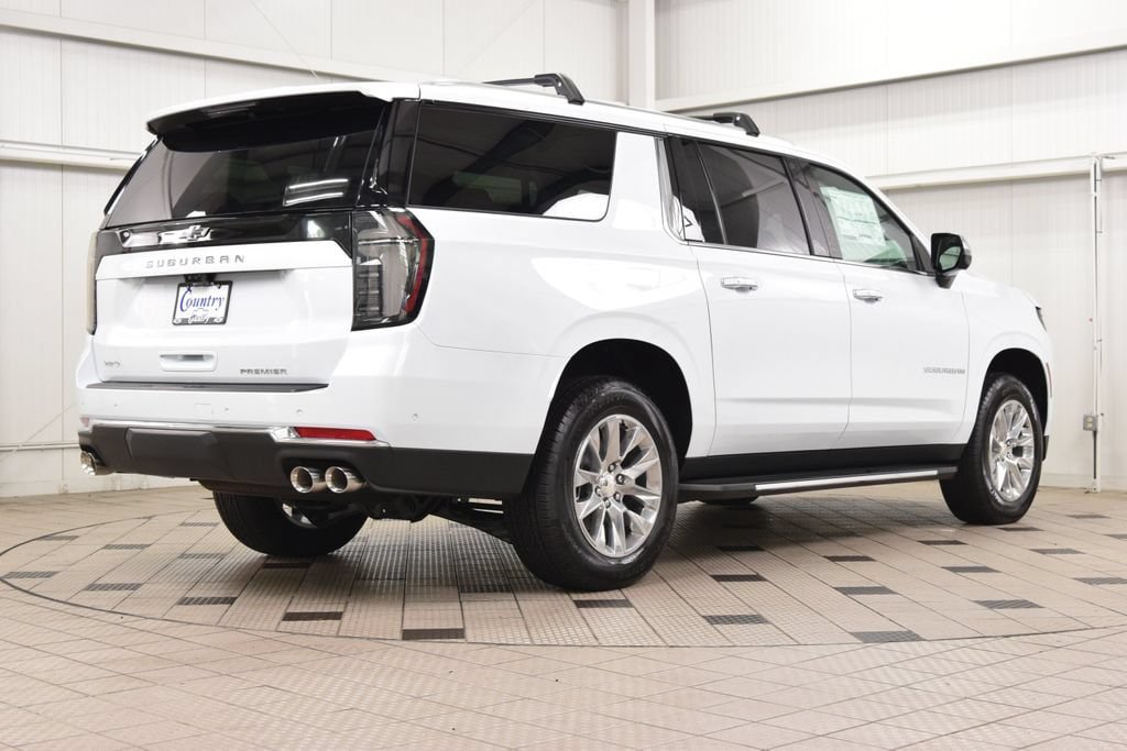 New 2026 Chevrolet Suburban Premier AWD/4WD image 8