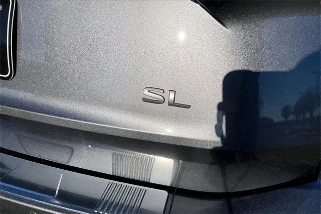 Certified 2025 Nissan Rogue SL w/ SL Premium Package image 8