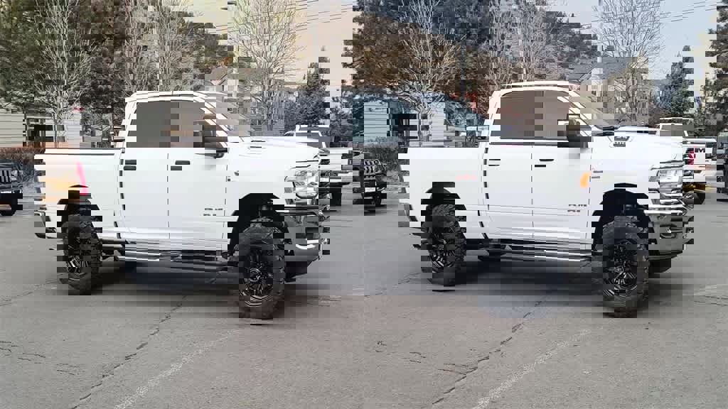 Used 2024 RAM 2500 Big Horn image 2