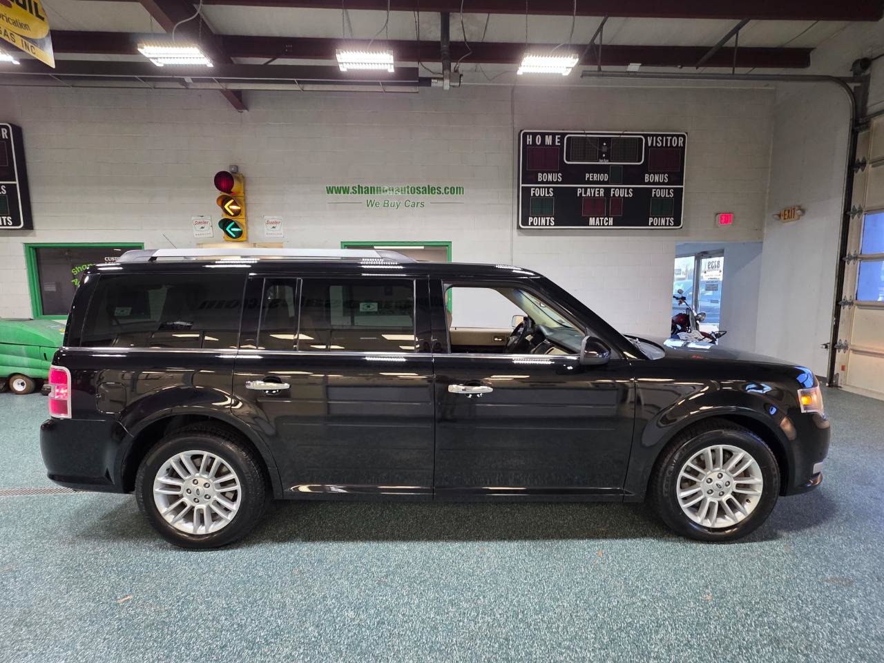 Used 2019 Ford Flex SEL w/ Equipment Group 202A AWD/4WD image 5