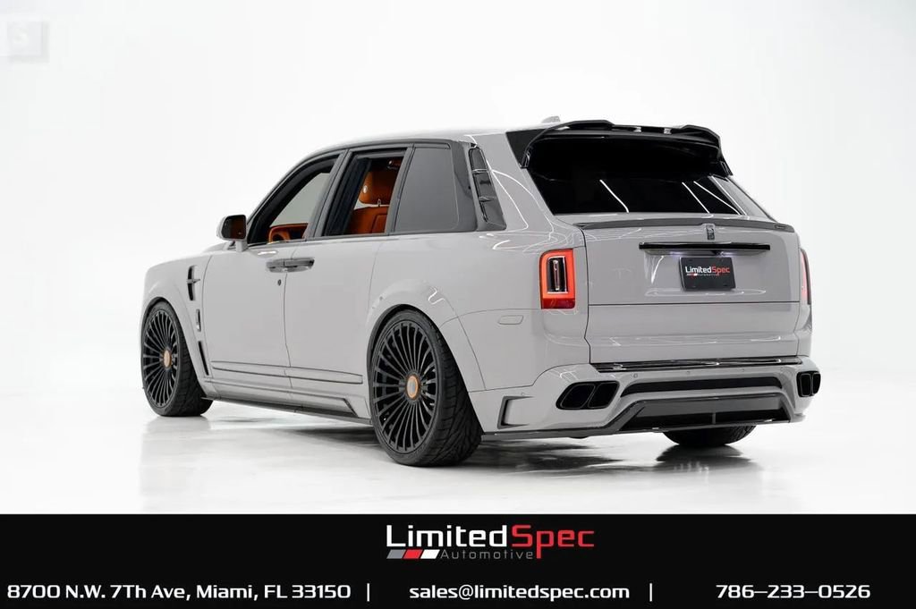 Used 2023 Rolls-Royce Cullinan Black Badge w/ Driver's Package AWD/4WD image 30