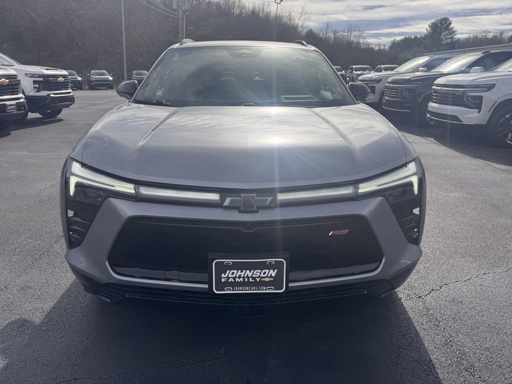 Used 2024 Chevrolet Blazer EV RS image 17