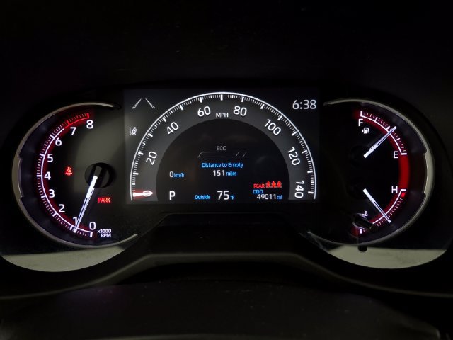 Used 2024 Toyota RAV4 LE FWD image 20