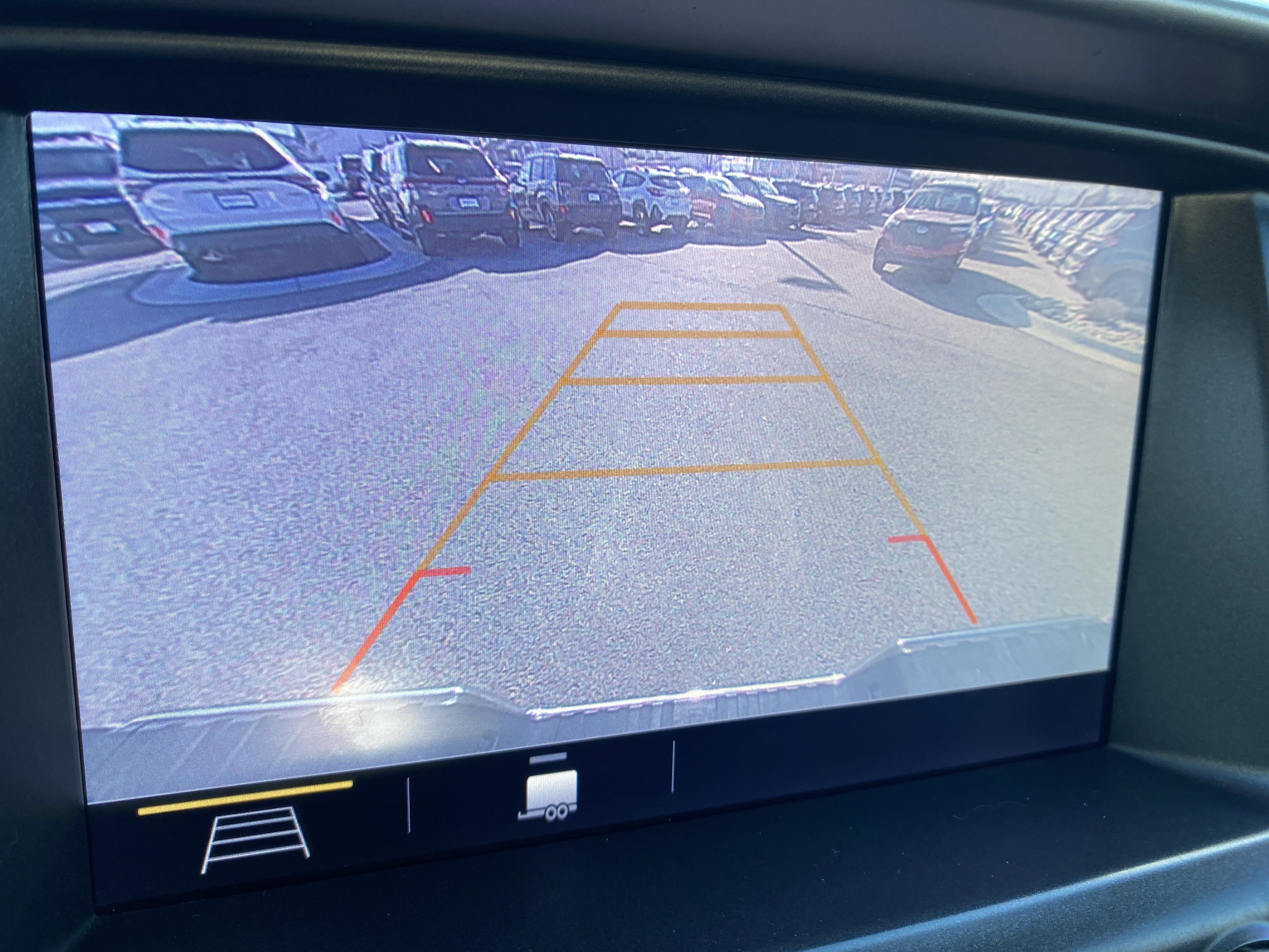 Used 2022 Chevrolet Colorado LT w/ Safety Package image 31