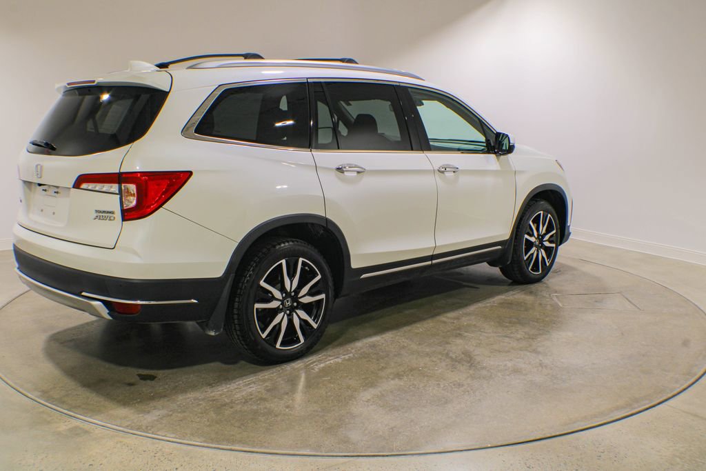 Used 2019 Honda Pilot Touring image 5
