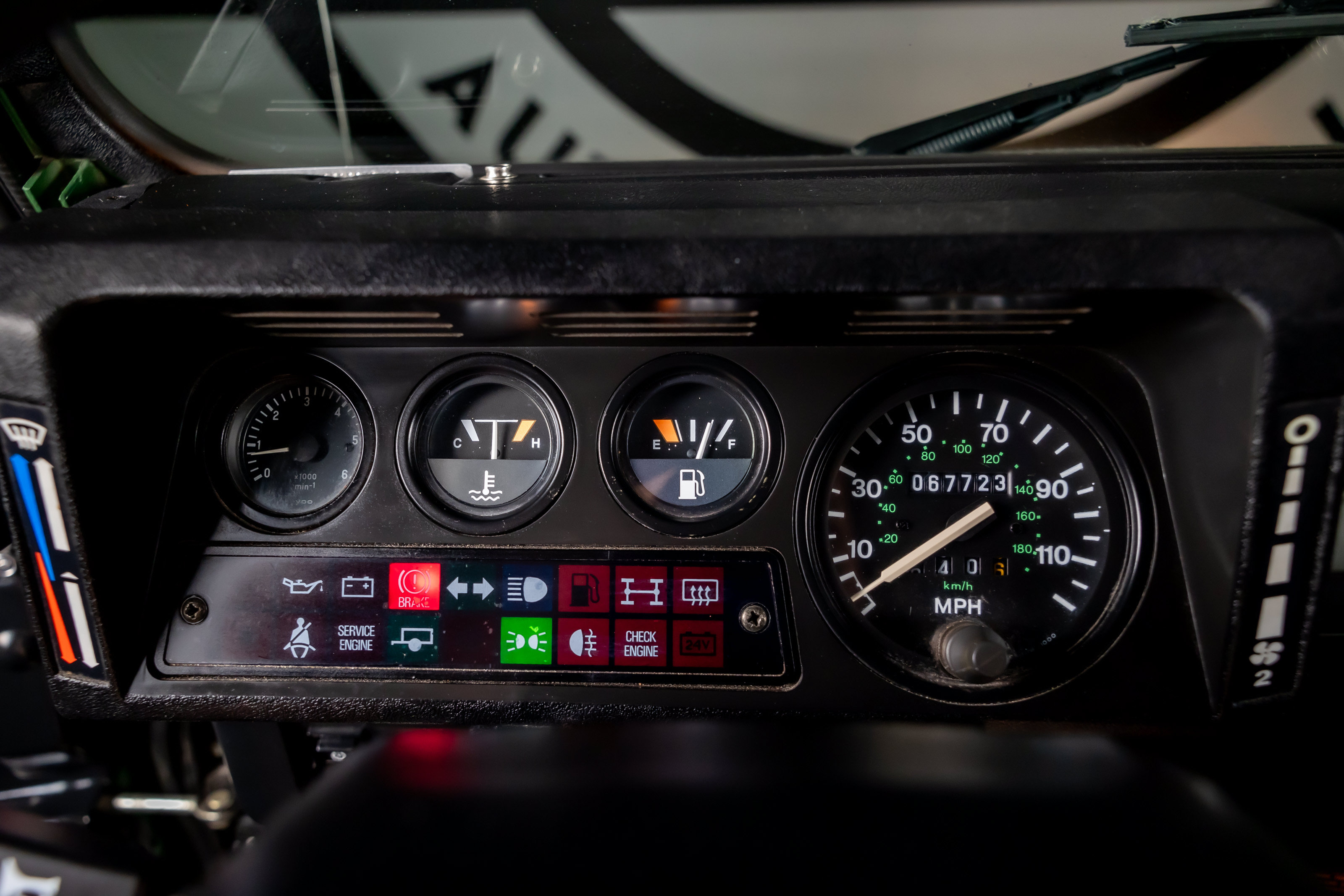 Used 1994 Land Rover Defender 90 AWD/4WD image 29