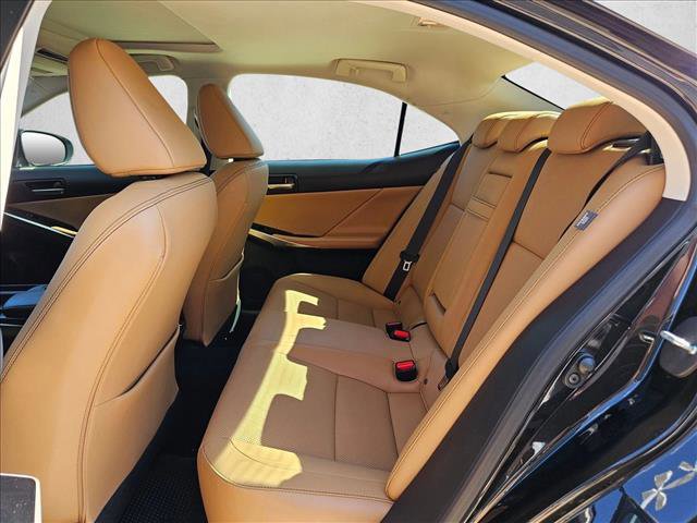 Used 2020 Lexus IS 300 image 19