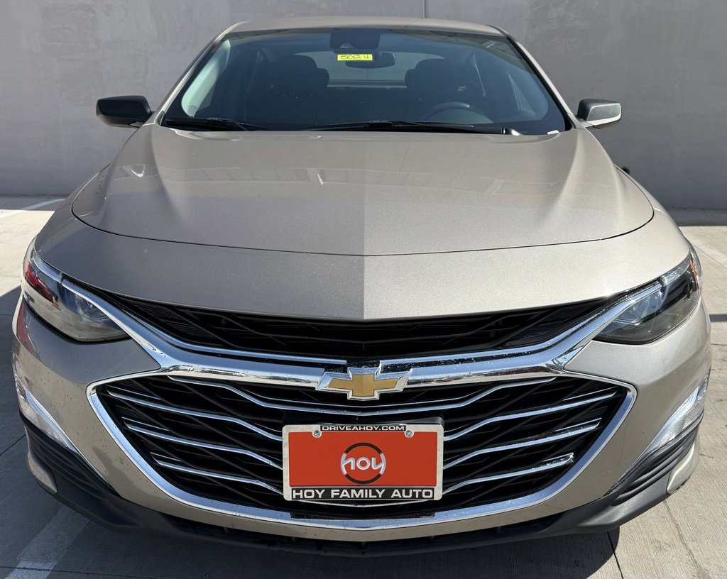 Used 2024 Chevrolet Malibu LS image 2