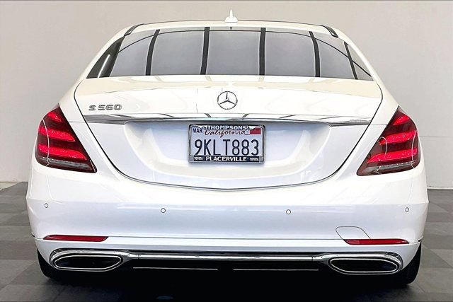 Used 2019 Mercedes-Benz S 560 Sedan image 3
