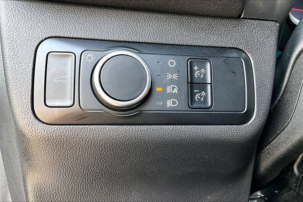 Used 2024 Ford Escape Active AWD/4WD image 32
