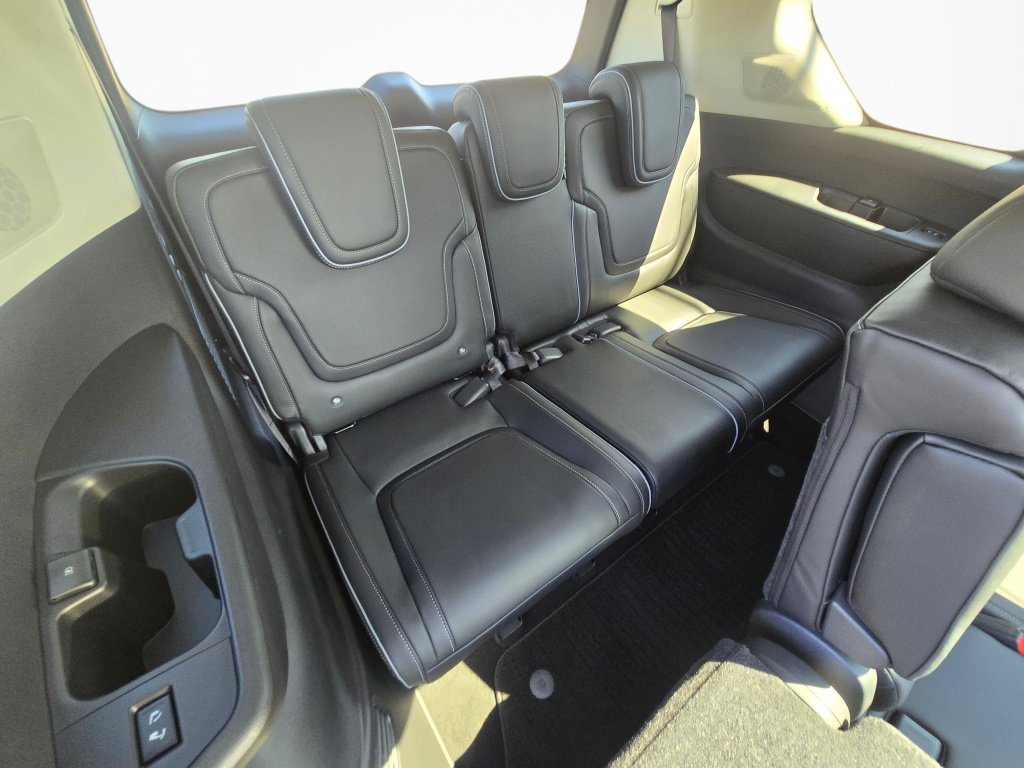 New 2026 INFINITI QX80 Luxe w/ Cargo Package AWD/4WD image 25