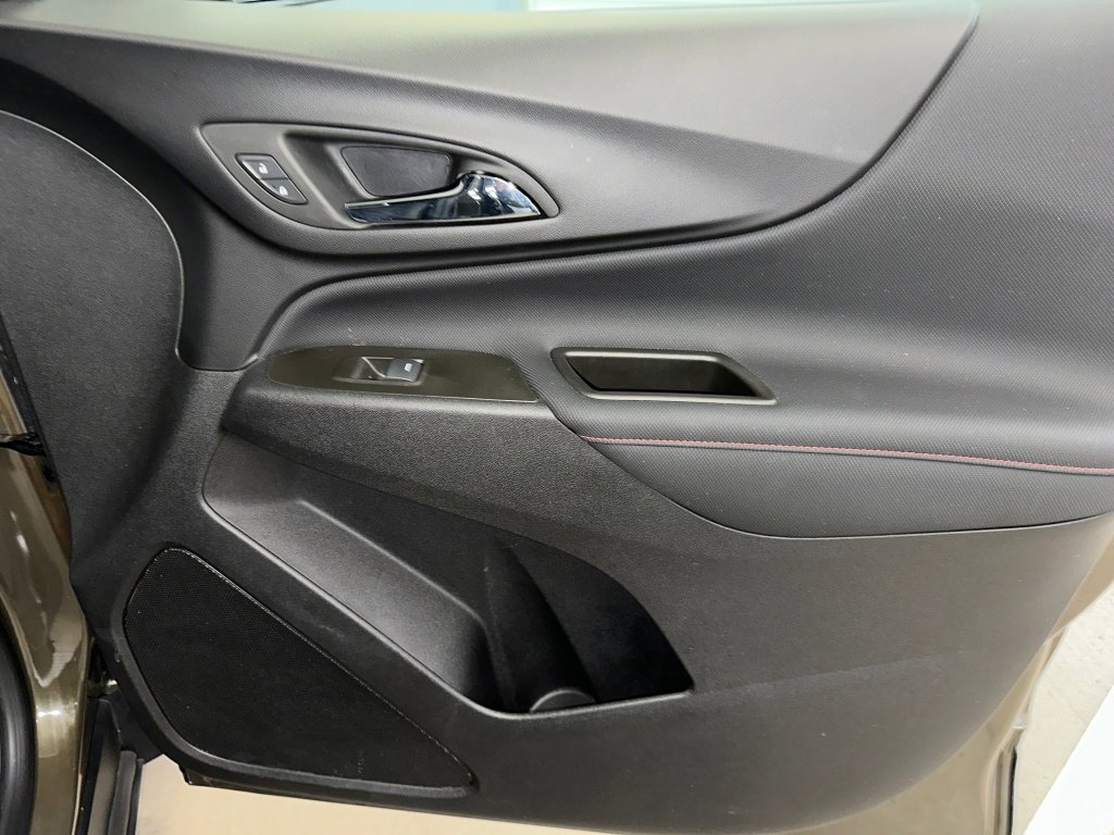 Certified 2023 Chevrolet Equinox RS image 31