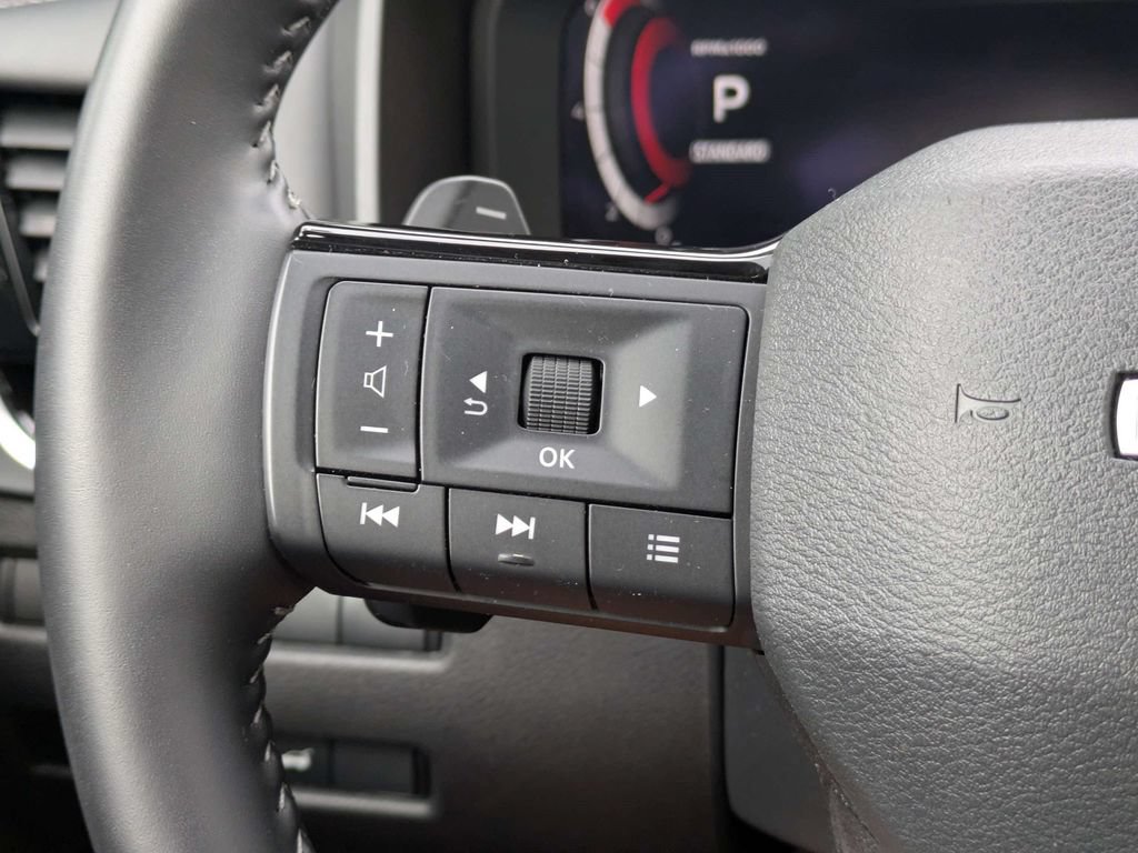 Used 2026 Nissan Rogue SL FWD image 26