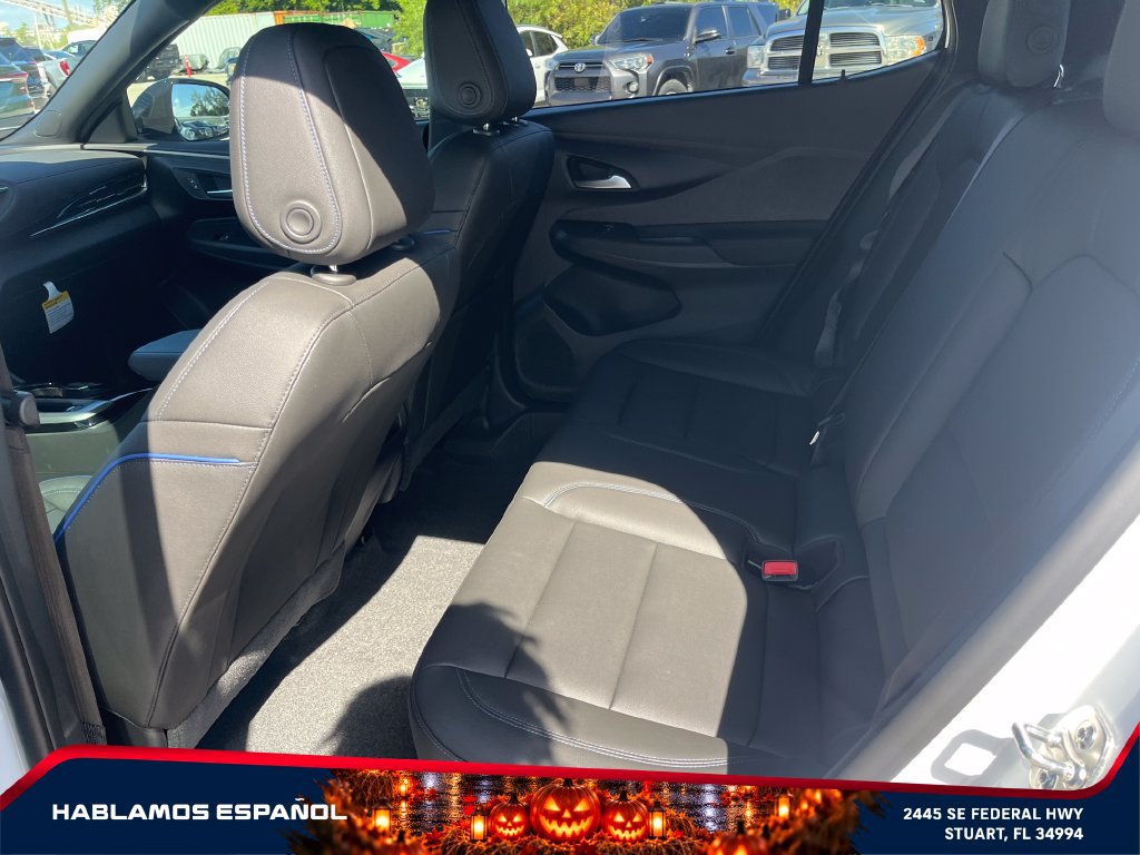 Certified 2026 Buick Envista Sport Touring w/ Convenience I Package FWD image 11