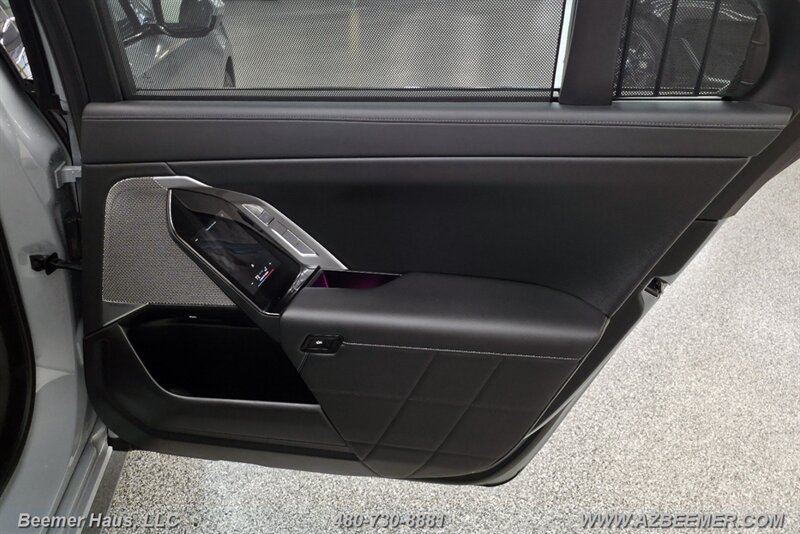 Used 2023 BMW 740i RWD image 32
