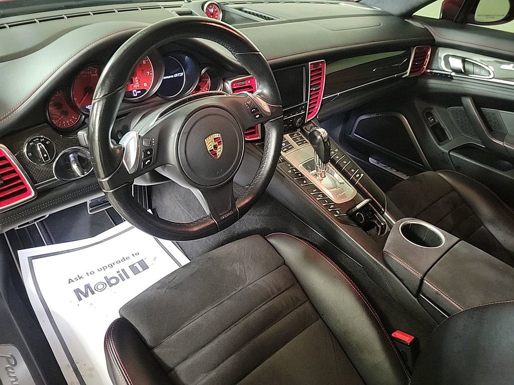 Used 2015 Porsche Panamera GTS image 13