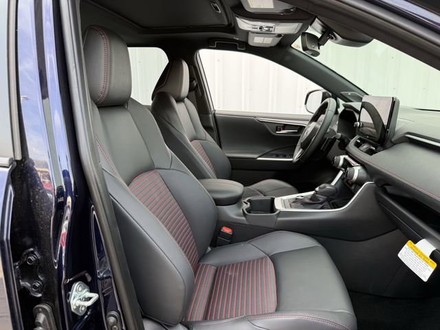Used 2025 Toyota RAV4 XSE image 32