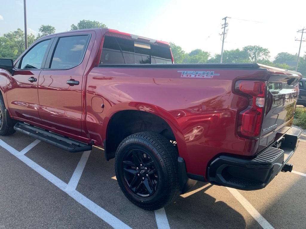 Used 2020 Chevrolet Silverado 1500 LT Trail Boss AWD/4WD image 3