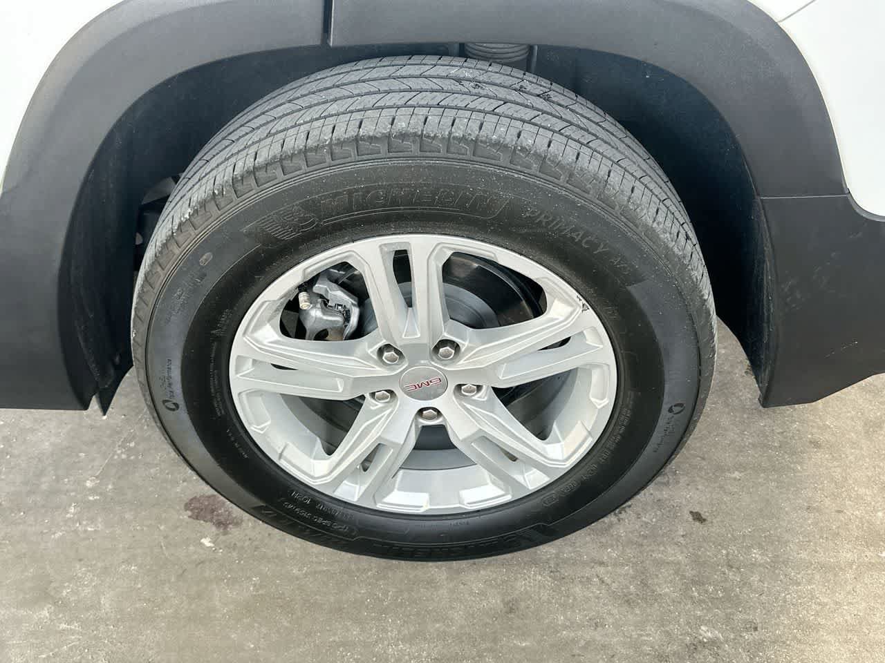 Used 2023 GMC Terrain SLE w/ Driver Convenience Package FWD image 11
