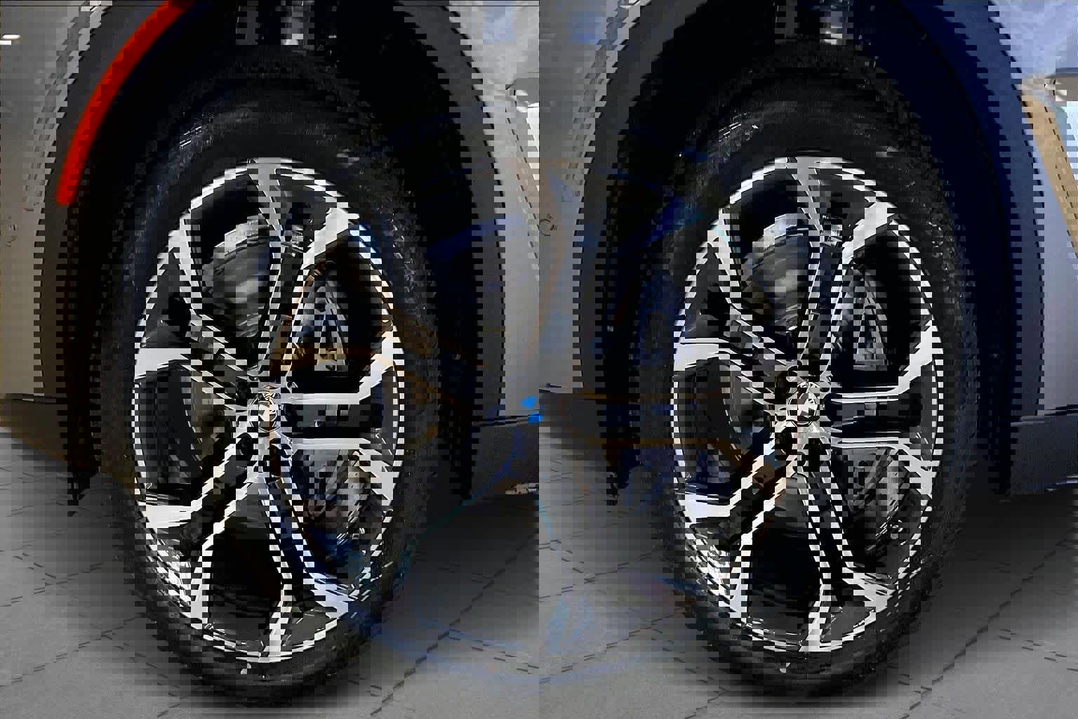 New 2026 BMW X5 xDrive40i w/ Premium Package image 11