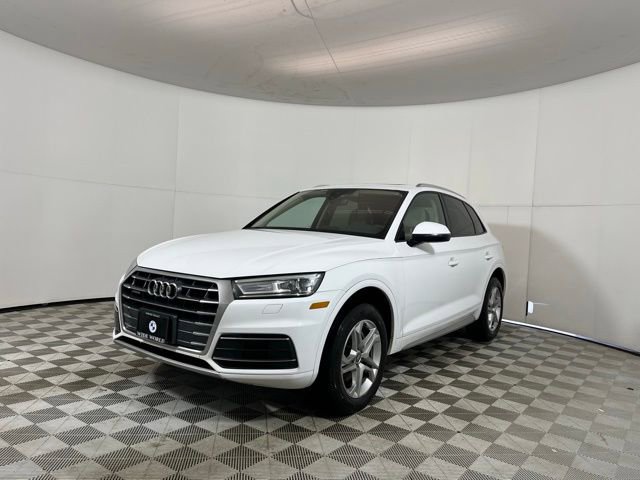 Used 2018 Audi Q5 2.0T Premium w/ Convenience Package image 3